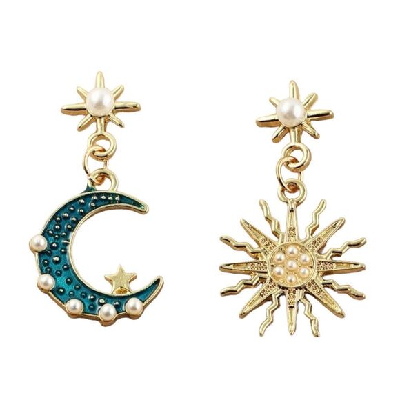 Boho moon star earrings #476 - Picture 1 of 7